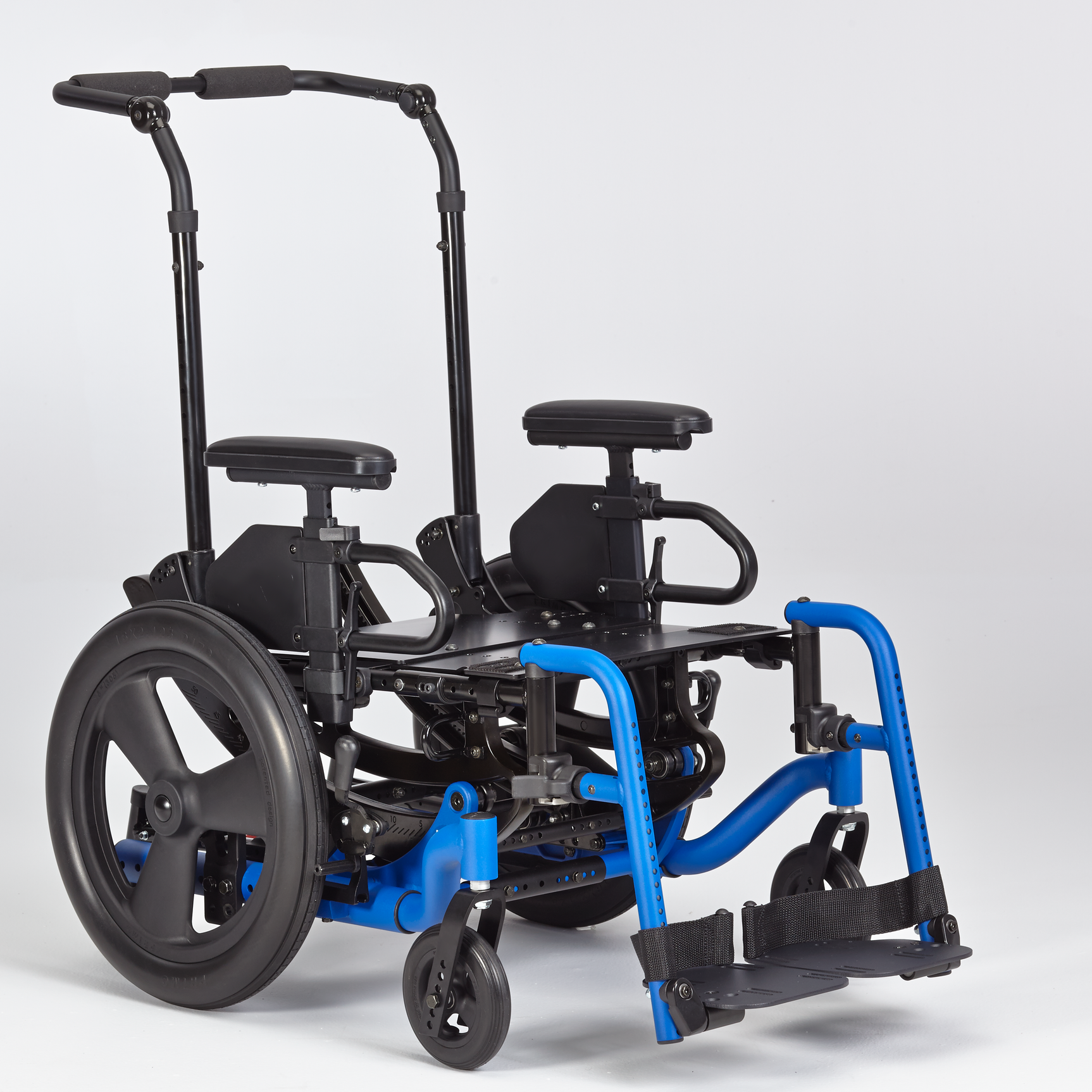 Ki Mobility Ultra-Lightweight Focus CR Wheelchair